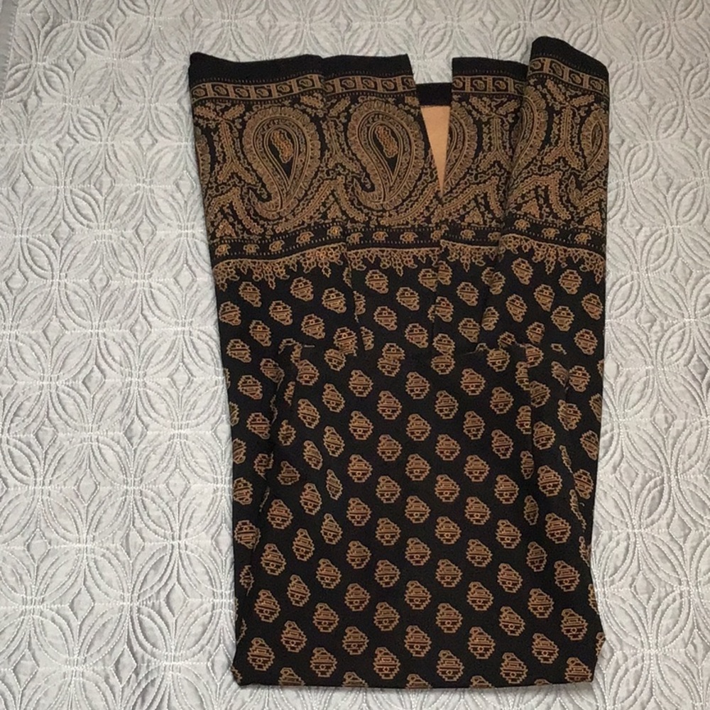 ***SOLD****JM Collection midi skirt - Picture 4 of 6